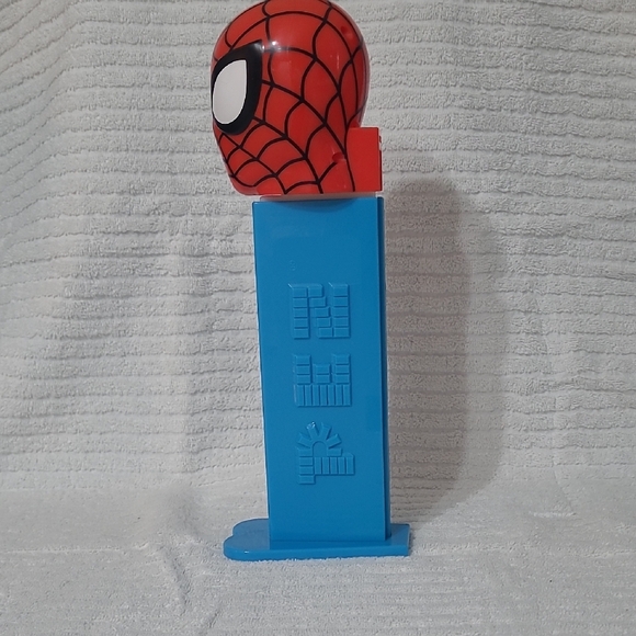 12 Inch Spider-Man Jumbo PEZ Dispenser ,Spring Intact And Working - Picture 3 of 9